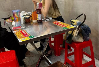 上海偶遇吴千语，生图下鼻子瘪地包天好抢镜