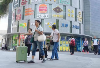 北上消费的香港人，扎堆内地买房养老