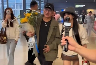 冉莹颖近照曝光！婴儿肥圆脸消失