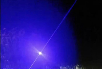 射程6米每秒击落30只蚊子 国产AI激光"灭蚊神器"爆红