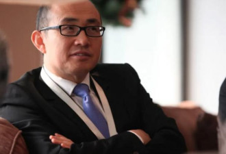 许家印认罪 王石传出事 潘石屹有何逃生秘笈？