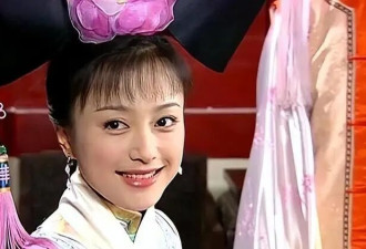 46岁秦岚首度公开父母都走了! 独生女成孤儿，一个人办葬礼没哭