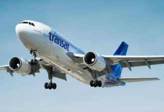 加国多家航空公司消减航班 同时会面临更贵的机票价格