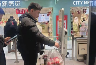 被迫接班的年轻人，给县城超市换了种活法