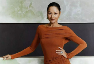 54岁瞿颖隐婚机长多年，不领证的原因说出真相