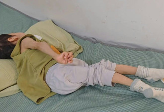 男童脑瘫治疗7年 家长翻病历质疑医院有所隐瞒…