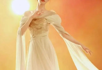 刘诗诗北影节天坛女神造型：神鸟织星汉，东方见风华