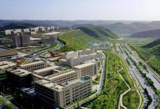 削平33座大山 延安在山顶建了一座新城