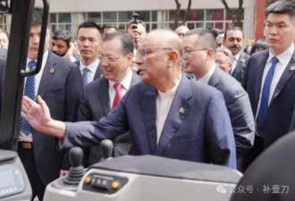 巴总统敏感时刻再访华 外媒称此次行程有两关键词