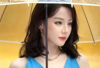 迪丽热巴现身南京迪奥线下活动,网友直言不像本人