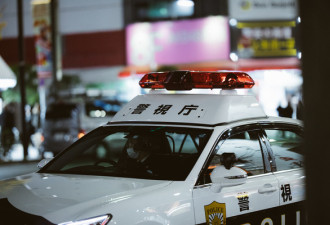 40岁男子用榔头猛砸高中生致5伤后逃亡 竟因为…