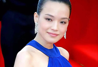 红毯女王杀疯了 舒淇“屠夫裙”碾压全场