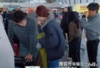孙杨低头认错！当众向张豆豆道歉，行李箱打膜...