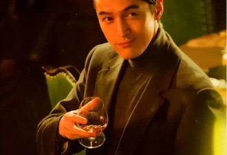 北电96班30年聚首!陈坤黄晓明同框,赵薇祖峰现身