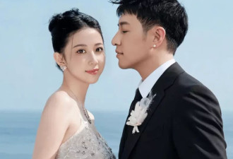 潘玮柏近况曝光！陪妻女外出聚餐，低调生活