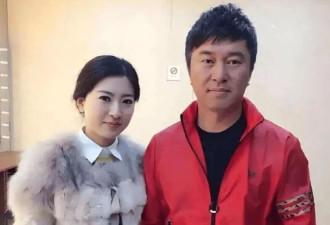 满文军商演现场低调开唱，两段婚姻已成过往
