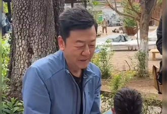 19岁石头变阳光型男帅出圈！郭涛带他大理助农