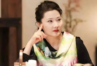 因长相太美曾无人敢追，父亲为她终身不娶，何赛飞的魅力究竟有多大？