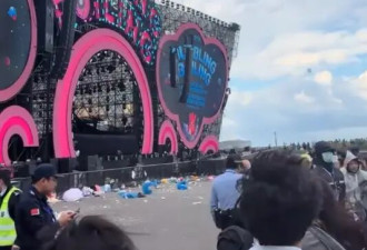 天津一音乐节舞台发生倾斜,观众与艺人紧急疏散