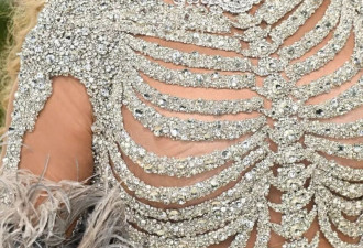 碧昂丝时隔10年重回MetGala,BLACKPINK一起抢镜