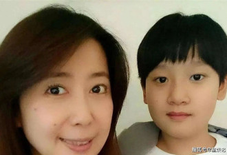 56岁孟庭苇暴瘦真相！被前夫家暴左耳失聪，儿子18岁帅气护母