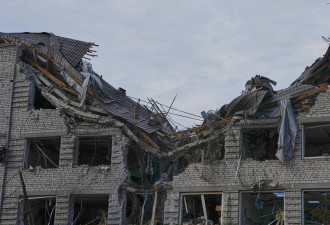 停火在即 俄军空袭乌克兰致使至少18人死亡