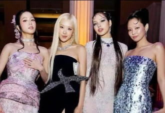Lisa创意总监发文“暗讽”队友，BLACKPINK粉丝怒了：这操作太不专业！