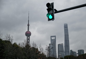 暴风雨比想象更猛烈 2026年报季中真实的中国