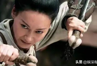 被男友骗光积蓄，40岁自杀未遂，如今60岁不婚不育却活成豪门