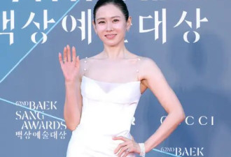 26年韩国百想红毯！孙艺珍朴宝英斐秀智等女星争艳美爆了