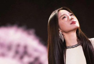 单依纯草莓音乐节杀疯了！白裙美到封神