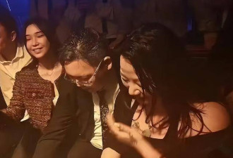 向佑新女友大10岁，过往被扒，向太坚决不认
