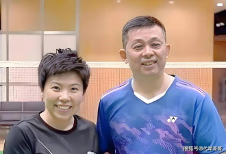 53岁邓亚萍近况曝光！嫁给林志刚婚姻幸福，如今儿子成为她的骄傲