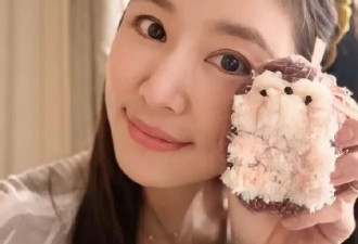 林心如晒女儿的母亲节礼物，小海豚用心准备惊喜