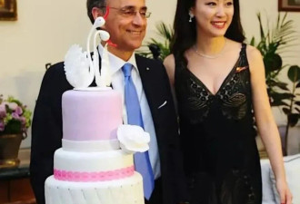 傅晓田的美国豪宅，撕开名利圈的底层规则