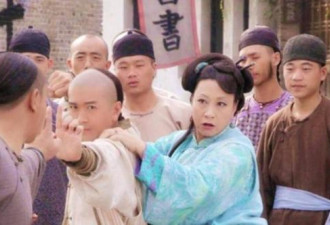 清朝少侠方世玉死得最憋屈，24岁被她踢死