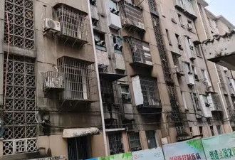 湖南一楼房凌晨起火致5死2伤,附近居民:老旧小区