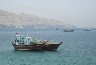 美国务院：中美都同意，霍尔木兹海峡不收通行费