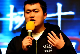 八年前，公开叫板郭德纲、攀附姜昆的相声博士，如今活成了笑话