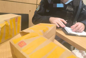 华人吃薯条遭流浪汉掰断手指 警方一句话惹议