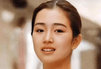 戛纳79年首邀中国人开幕！巩俐从普通人到国际影后，凭什么被全世界尊重？