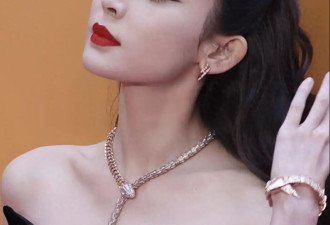古力娜扎首次大胆尝试欧式浓妆风格，成熟韵味中带着甜美