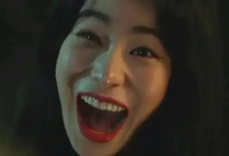 笑疯！这个疯批女人又杀回来了！