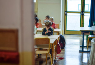 加拿大数据曝光: 男生学业全面落后于女生! 从幼儿园就开始了!