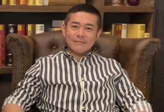 大美人关之琳弟弟生日，姐弟俩罕见同框