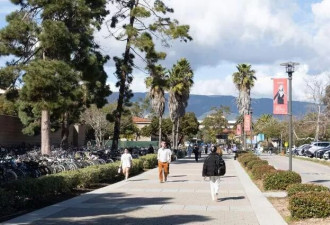 美国女大学生在校园附近遭强奸，还被锁喉袭击