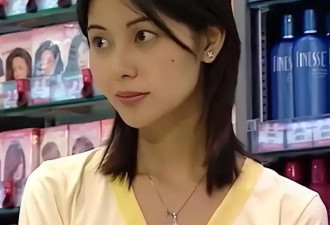 21岁拍三级片 如今51岁没孩子被宠为宝