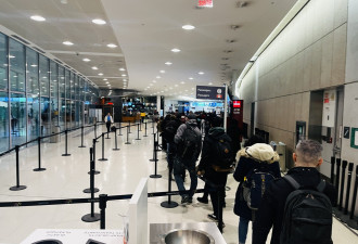 14.2万人长周末挤入皮尔逊机场：今年首波出行高峰及早做准备