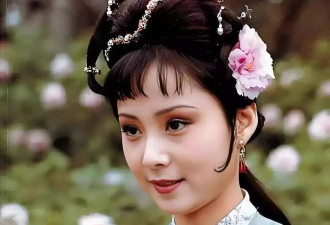 57岁“晴雯”安雯近况曝光！老公去世后一直单身