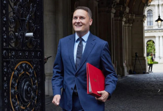 英媒爆料：斯塔默打算辞去英国首相职务